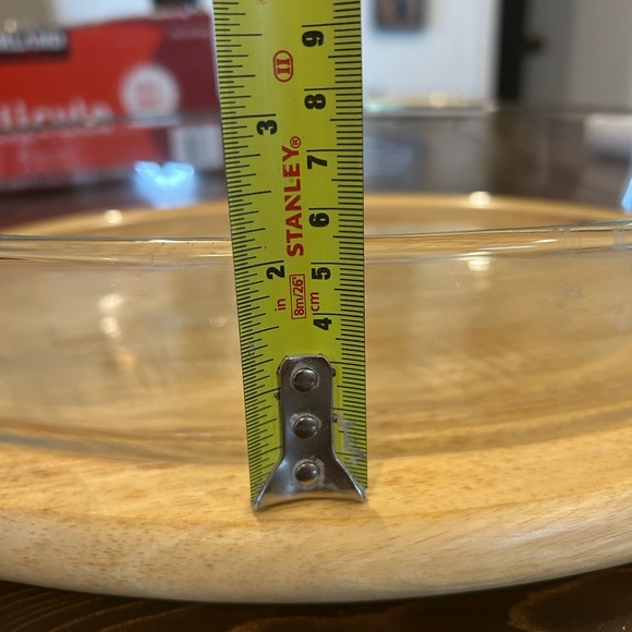 Pyrex Oval Glass and Wood Bakeware - Picture 2 of 8